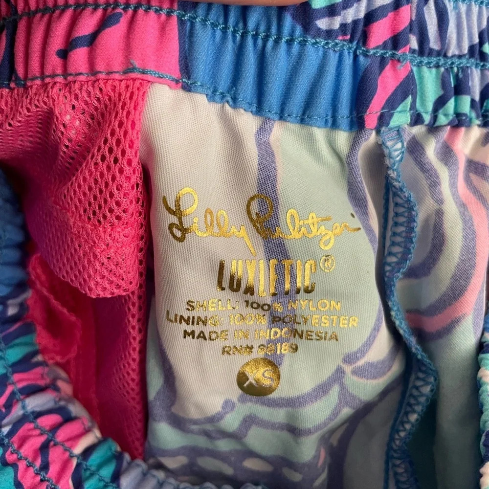 Lilly Pulitzer luxletic Shorts Size XS - Picture 3 of 4
